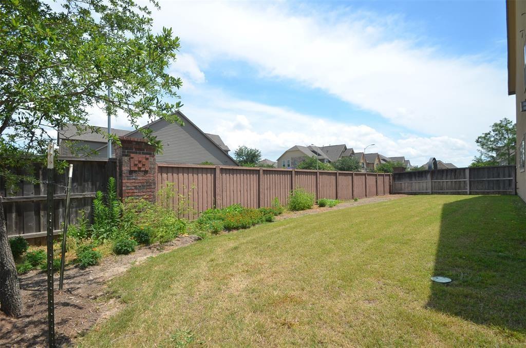 802 2 Arden Oaks Drive, Sugar Land, Texas 77479, 5 Bedrooms Bedrooms, 9 Rooms Rooms,4 BathroomsBathrooms,Single-family,For Sale,Arden Oaks,57942432