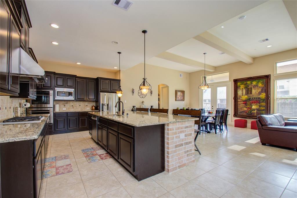 802 2 Arden Oaks Drive, Sugar Land, Texas 77479, 5 Bedrooms Bedrooms, 9 Rooms Rooms,4 BathroomsBathrooms,Single-family,For Sale,Arden Oaks,57942432