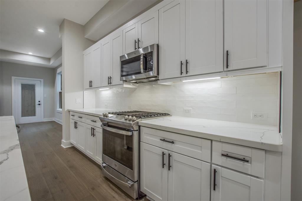 3438 2 Hadley Street, Houston, Texas 77004, 3 Bedrooms Bedrooms, 3 Rooms Rooms,2 BathroomsBathrooms,Single-family,For Sale,Hadley Street,61246971