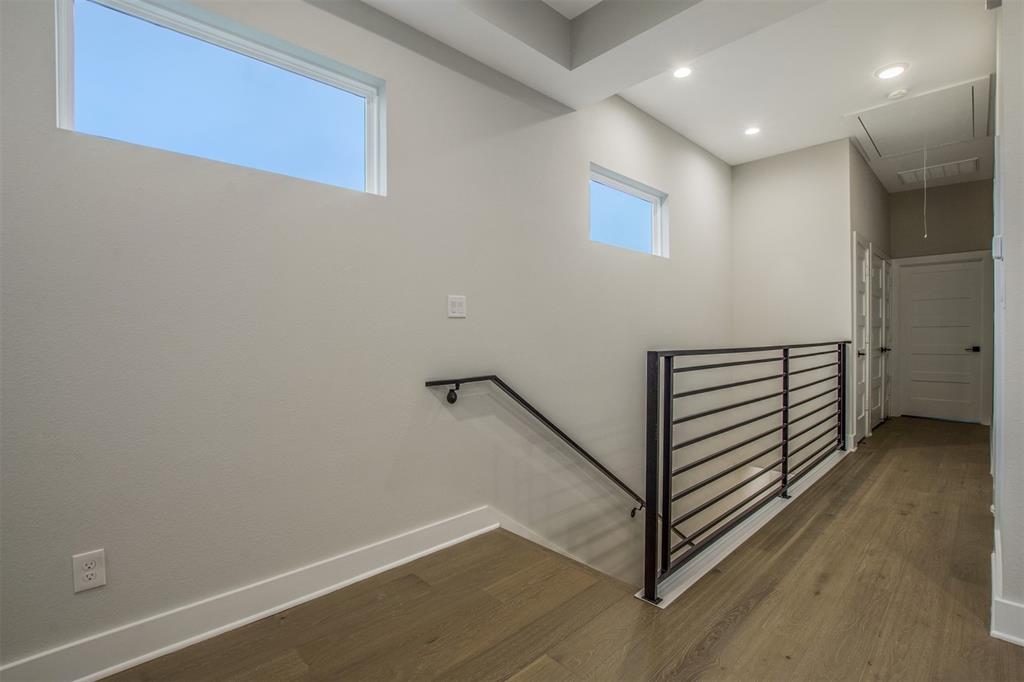 3438 2 Hadley Street, Houston, Texas 77004, 3 Bedrooms Bedrooms, 3 Rooms Rooms,2 BathroomsBathrooms,Single-family,For Sale,Hadley Street,61246971