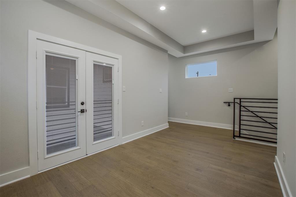 3438 2 Hadley Street, Houston, Texas 77004, 3 Bedrooms Bedrooms, 3 Rooms Rooms,2 BathroomsBathrooms,Single-family,For Sale,Hadley Street,61246971