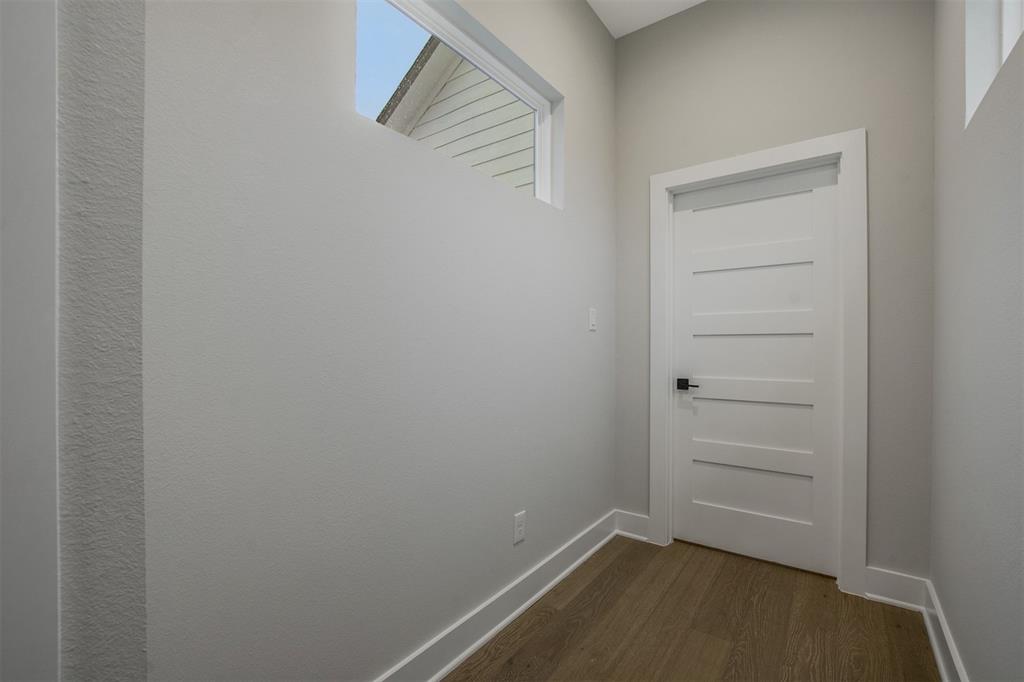 3438 2 Hadley Street, Houston, Texas 77004, 3 Bedrooms Bedrooms, 3 Rooms Rooms,2 BathroomsBathrooms,Single-family,For Sale,Hadley Street,61246971