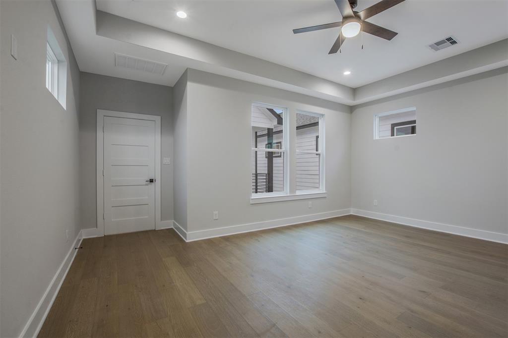 3438 2 Hadley Street, Houston, Texas 77004, 3 Bedrooms Bedrooms, 3 Rooms Rooms,2 BathroomsBathrooms,Single-family,For Sale,Hadley Street,61246971