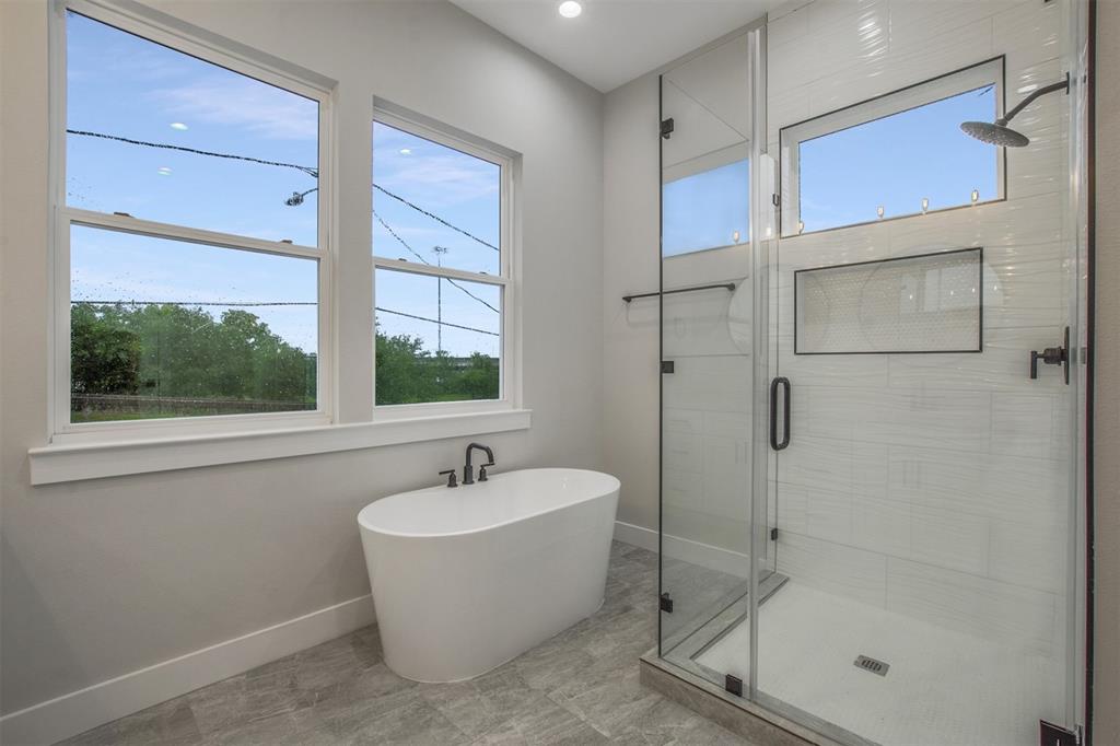3438 2 Hadley Street, Houston, Texas 77004, 3 Bedrooms Bedrooms, 3 Rooms Rooms,2 BathroomsBathrooms,Single-family,For Sale,Hadley Street,61246971