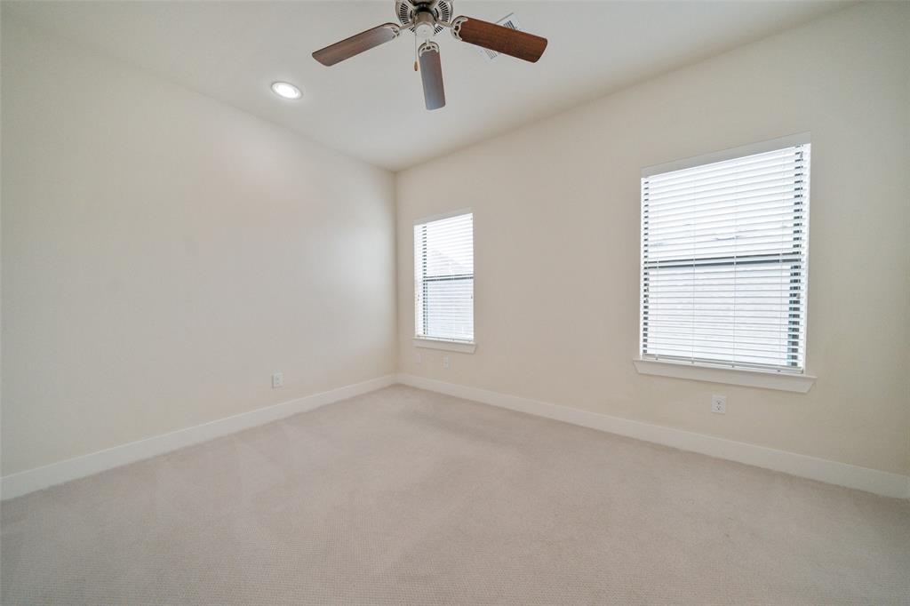 1023 3 Green Kensington Drive, Houston, Texas 77008, 3 Bedrooms Bedrooms, 3 Rooms Rooms,3 BathroomsBathrooms,Single-family,For Sale,Green Kensington,78822130