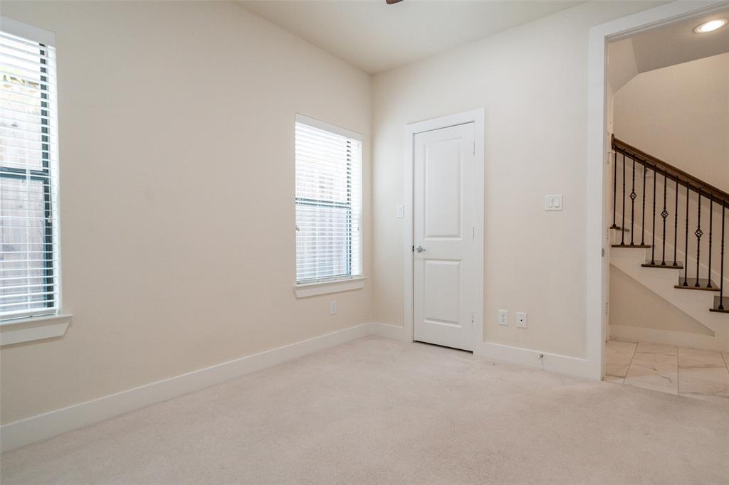 1023 3 Green Kensington Drive, Houston, Texas 77008, 3 Bedrooms Bedrooms, 3 Rooms Rooms,3 BathroomsBathrooms,Single-family,For Sale,Green Kensington,78822130