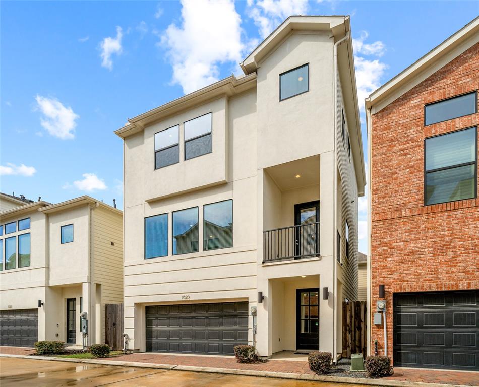 1023 3 Green Kensington Drive, Houston, Texas 77008, 3 Bedrooms Bedrooms, 3 Rooms Rooms,3 BathroomsBathrooms,Single-family,For Sale,Green Kensington,78822130