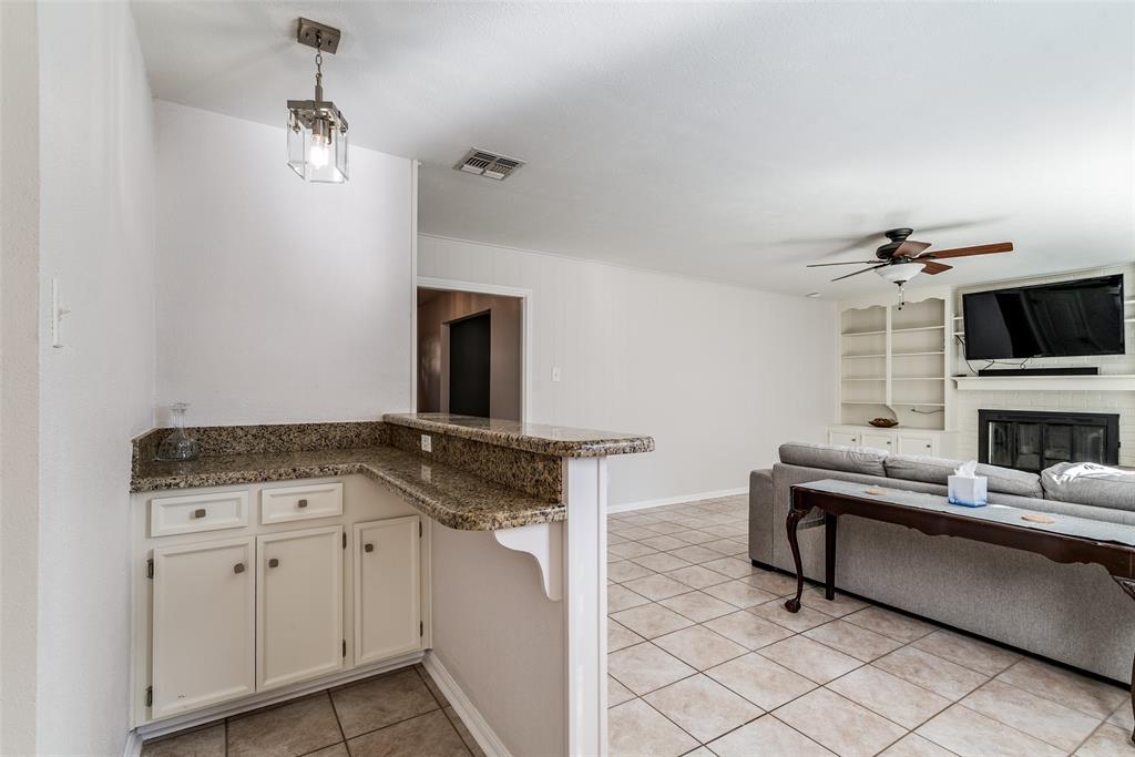 2727 2 Triway Lane, Houston, Texas 77043, 4 Bedrooms Bedrooms, 7 Rooms Rooms,2 BathroomsBathrooms,Single-family,For Sale,Triway,77358154
