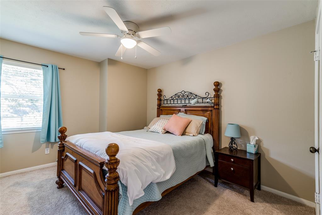 2727 2 Triway Lane, Houston, Texas 77043, 4 Bedrooms Bedrooms, 7 Rooms Rooms,2 BathroomsBathrooms,Single-family,For Sale,Triway,77358154