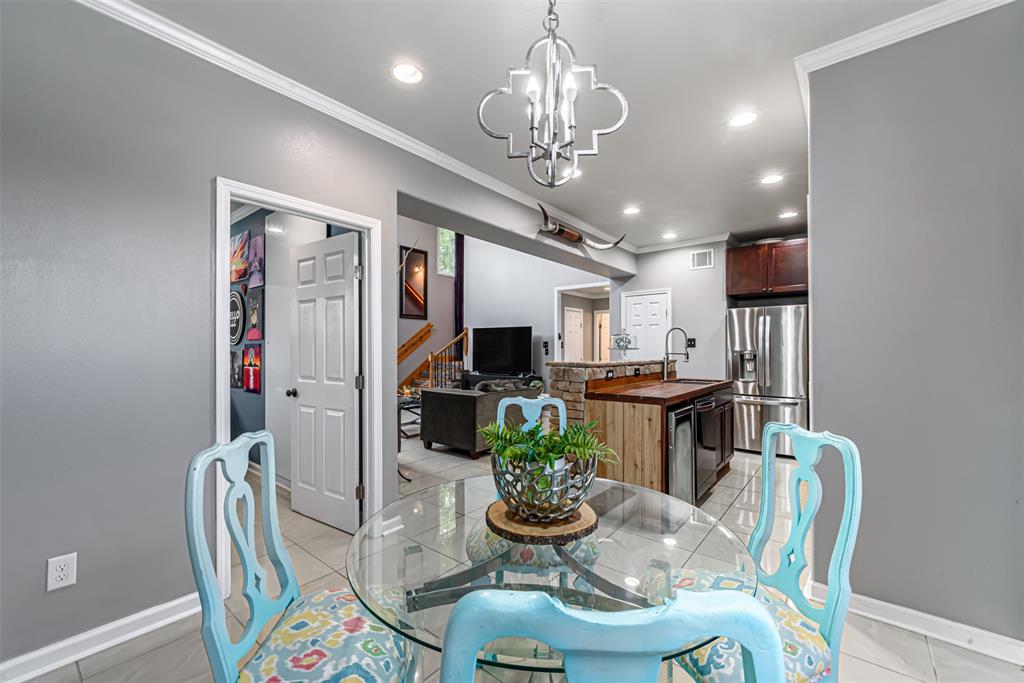 4515 2 Yale Street, Houston, Texas 77018, 3 Bedrooms Bedrooms, 3 Rooms Rooms,2 BathroomsBathrooms,Single-family,For Sale,Yale,66477292