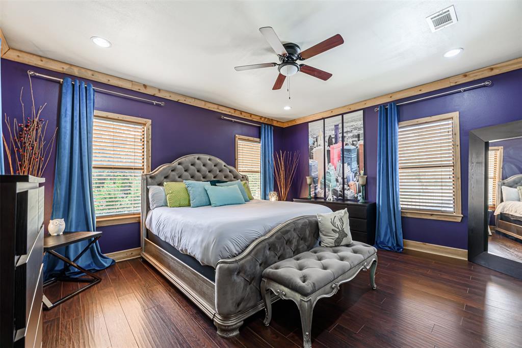 4515 2 Yale Street, Houston, Texas 77018, 3 Bedrooms Bedrooms, 3 Rooms Rooms,2 BathroomsBathrooms,Single-family,For Sale,Yale,66477292