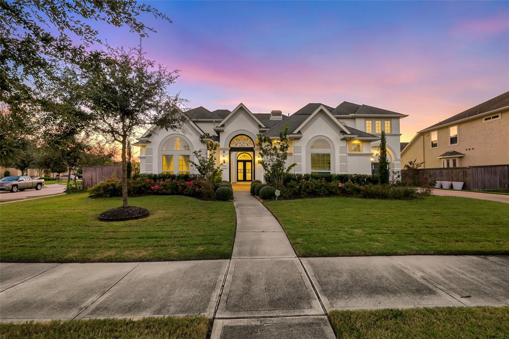 5118 2 Camden Haven Lane, Sugar Land, Texas 77479, 6 Bedrooms Bedrooms, 12 Rooms Rooms,5 BathroomsBathrooms,Single-family,For Sale,Camden Haven,3216561