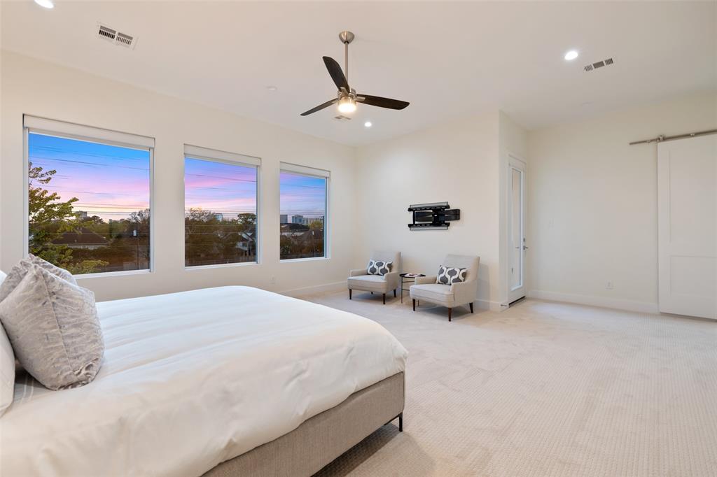 2904 3 Suffolk Drive, Houston, Texas 77027, 4 Bedrooms Bedrooms, 13 Rooms Rooms,4 BathroomsBathrooms,Single-family,For Sale,Suffolk,75808556