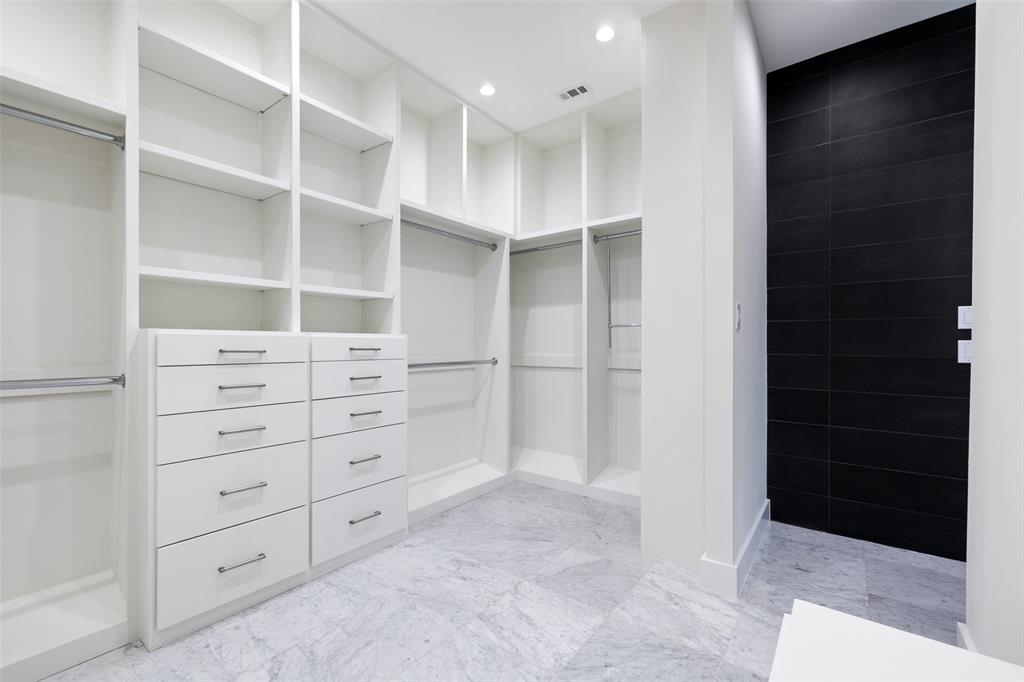 2904 3 Suffolk Drive, Houston, Texas 77027, 4 Bedrooms Bedrooms, 13 Rooms Rooms,4 BathroomsBathrooms,Single-family,For Sale,Suffolk,75808556