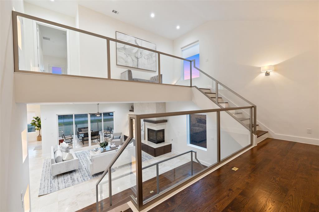2904 3 Suffolk Drive, Houston, Texas 77027, 4 Bedrooms Bedrooms, 13 Rooms Rooms,4 BathroomsBathrooms,Single-family,For Sale,Suffolk,75808556