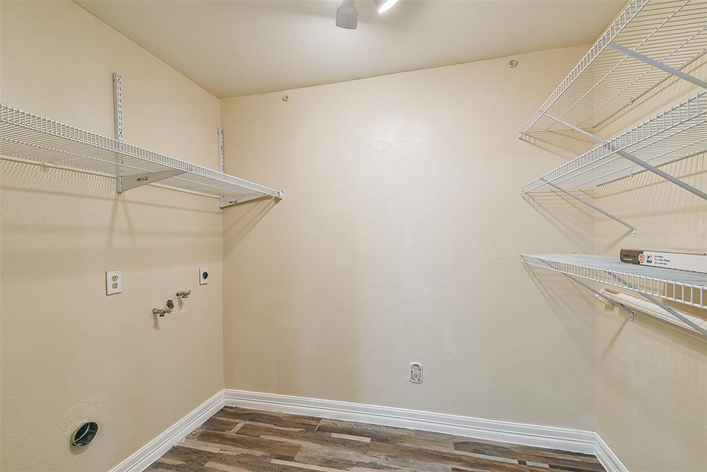 1216 1 Avenue H, South Houston, Texas 77587, 3 Bedrooms Bedrooms, 5 Rooms Rooms,2 BathroomsBathrooms,Single-family,For Sale,Avenue H,54660703