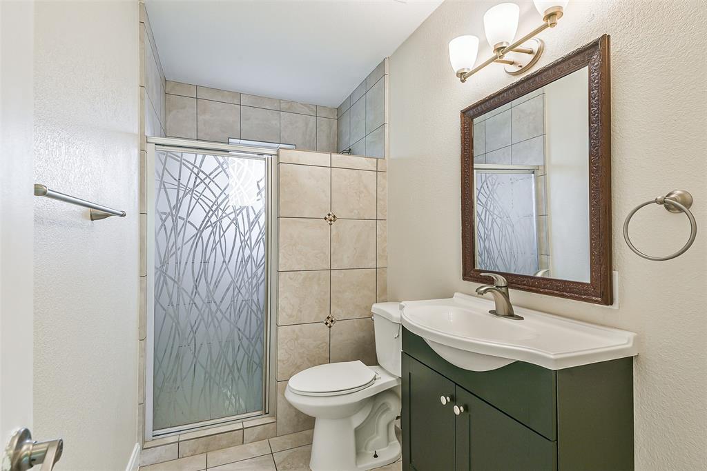 1216 1 Avenue H, South Houston, Texas 77587, 3 Bedrooms Bedrooms, 5 Rooms Rooms,2 BathroomsBathrooms,Single-family,For Sale,Avenue H,54660703