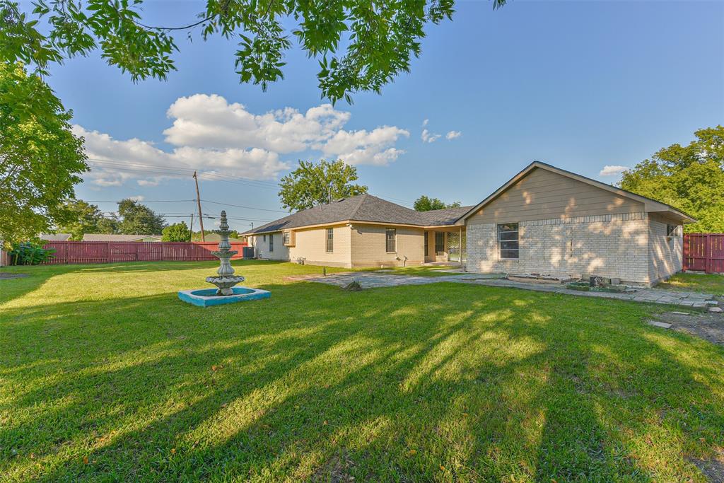 1216 1 Avenue H, South Houston, Texas 77587, 3 Bedrooms Bedrooms, 5 Rooms Rooms,2 BathroomsBathrooms,Single-family,For Sale,Avenue H,54660703