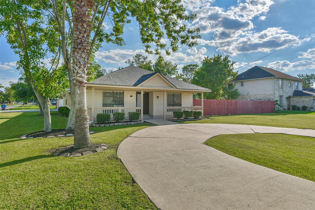 1216 1 Avenue H, South Houston, Texas 77587, 3 Bedrooms Bedrooms, 5 Rooms Rooms,2 BathroomsBathrooms,Single-family,For Sale,Avenue H,54660703