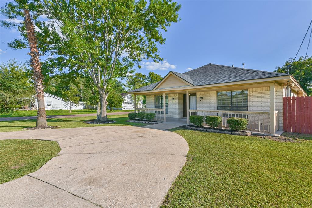 1216 1 Avenue H, South Houston, Texas 77587, 3 Bedrooms Bedrooms, 5 Rooms Rooms,2 BathroomsBathrooms,Single-family,For Sale,Avenue H,54660703