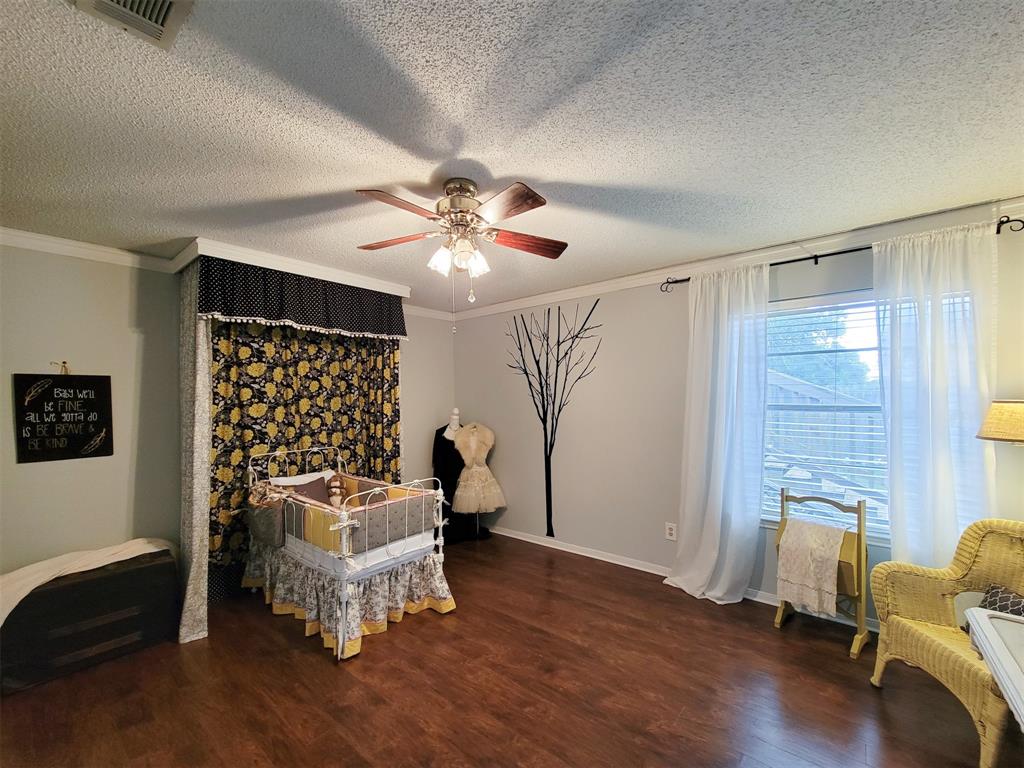 1512 Bell Oaks Drive, Bellville TX 77418