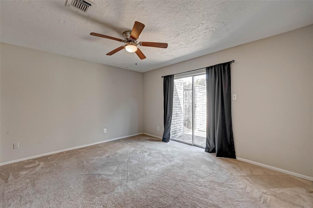 4012 1 Chile Drive, Pasadena, Texas 77504, 4 Bedrooms Bedrooms, 10 Rooms Rooms,3 BathroomsBathrooms,Single-family,For Sale,Chile,80986286