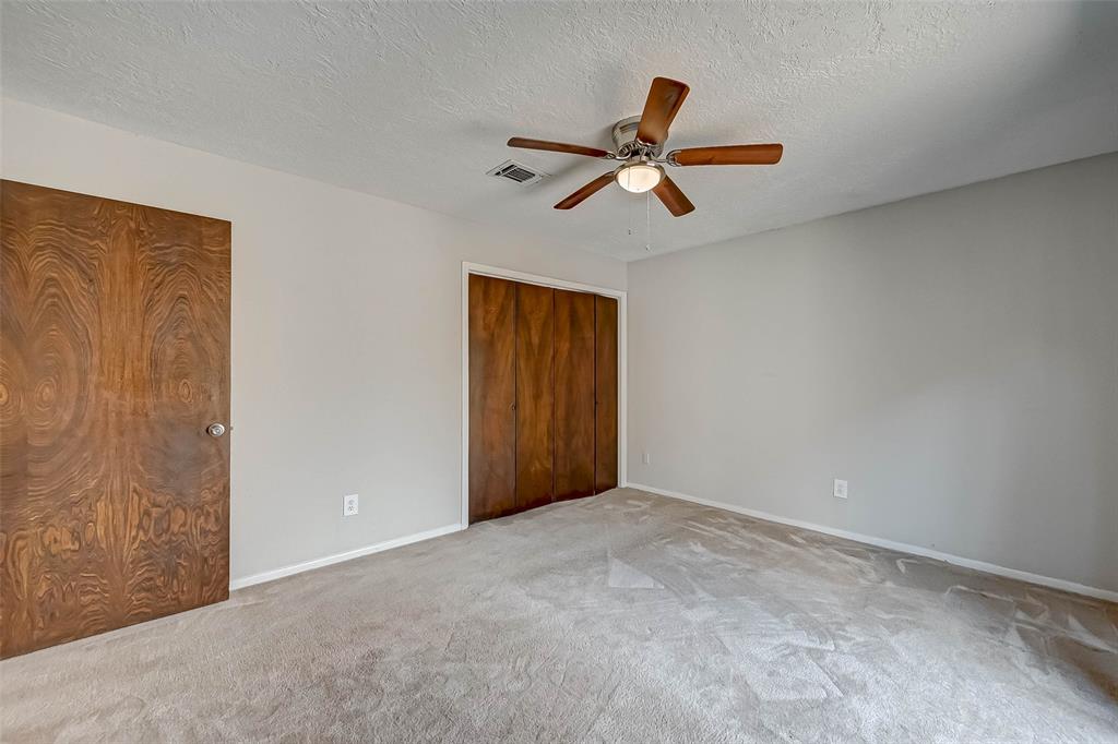 4012 1 Chile Drive, Pasadena, Texas 77504, 4 Bedrooms Bedrooms, 10 Rooms Rooms,3 BathroomsBathrooms,Single-family,For Sale,Chile,80986286