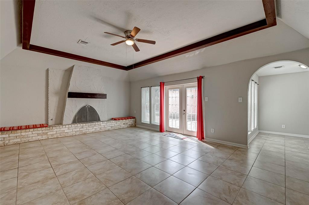 4012 1 Chile Drive, Pasadena, Texas 77504, 4 Bedrooms Bedrooms, 10 Rooms Rooms,3 BathroomsBathrooms,Single-family,For Sale,Chile,80986286