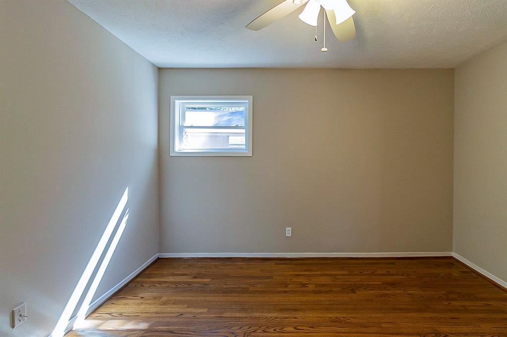 11511 1 Endicott Lane, Houston, Texas 77035, 3 Bedrooms Bedrooms, 3 Rooms Rooms,2 BathroomsBathrooms,Single-family,For Sale,Endicott,54118730