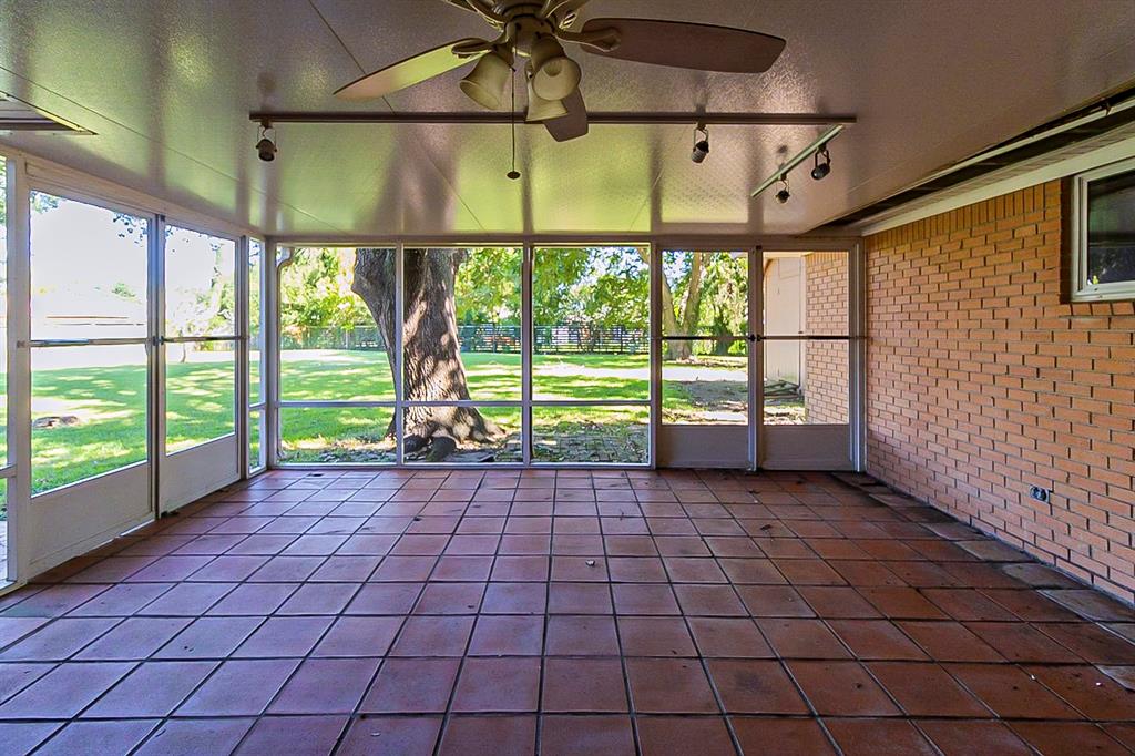 11511 1 Endicott Lane, Houston, Texas 77035, 3 Bedrooms Bedrooms, 3 Rooms Rooms,2 BathroomsBathrooms,Single-family,For Sale,Endicott,54118730
