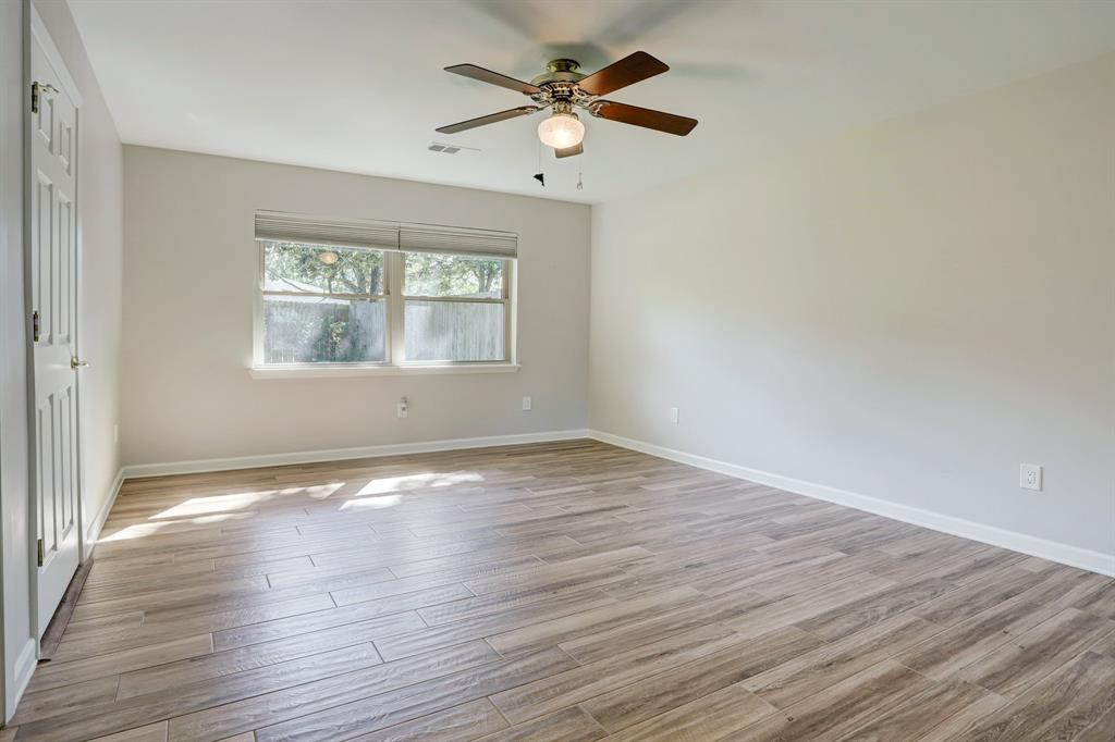 5859 2 Braesheather Drive, Houston, Texas 77096, 5 Bedrooms Bedrooms, 10 Rooms Rooms,3 BathroomsBathrooms,Single-family,For Sale,Braesheather,68164015