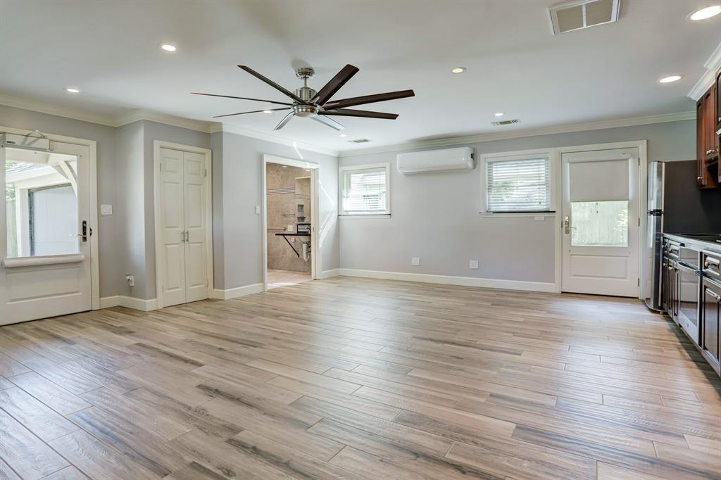 5859 2 Braesheather Drive, Houston, Texas 77096, 5 Bedrooms Bedrooms, 10 Rooms Rooms,3 BathroomsBathrooms,Single-family,For Sale,Braesheather,68164015