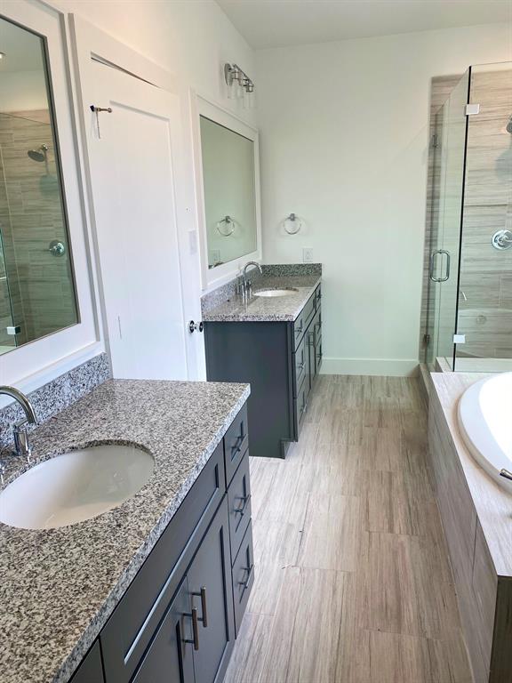 1528 2 BAGGETT Lane, Houston, Texas 77055, 3 Bedrooms Bedrooms, 11 Rooms Rooms,2 BathroomsBathrooms,Single-family,For Sale,BAGGETT,89381400