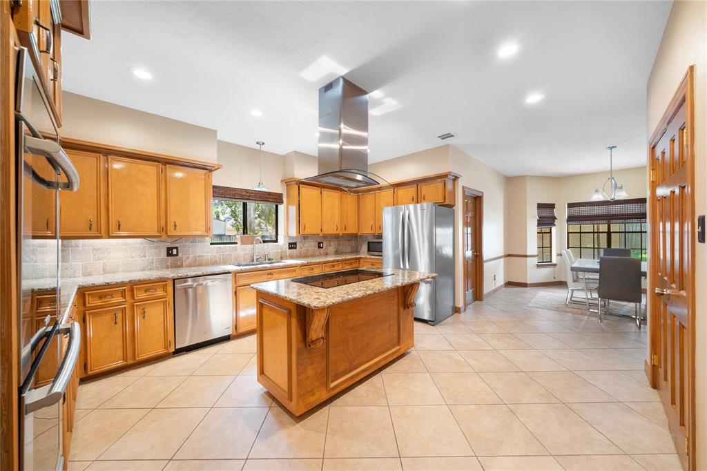 7918 2 Northbridge Drive, Spring, Texas 77379, 4 Bedrooms Bedrooms, 7 Rooms Rooms,3 BathroomsBathrooms,Single-family,For Sale,Northbridge,79862488