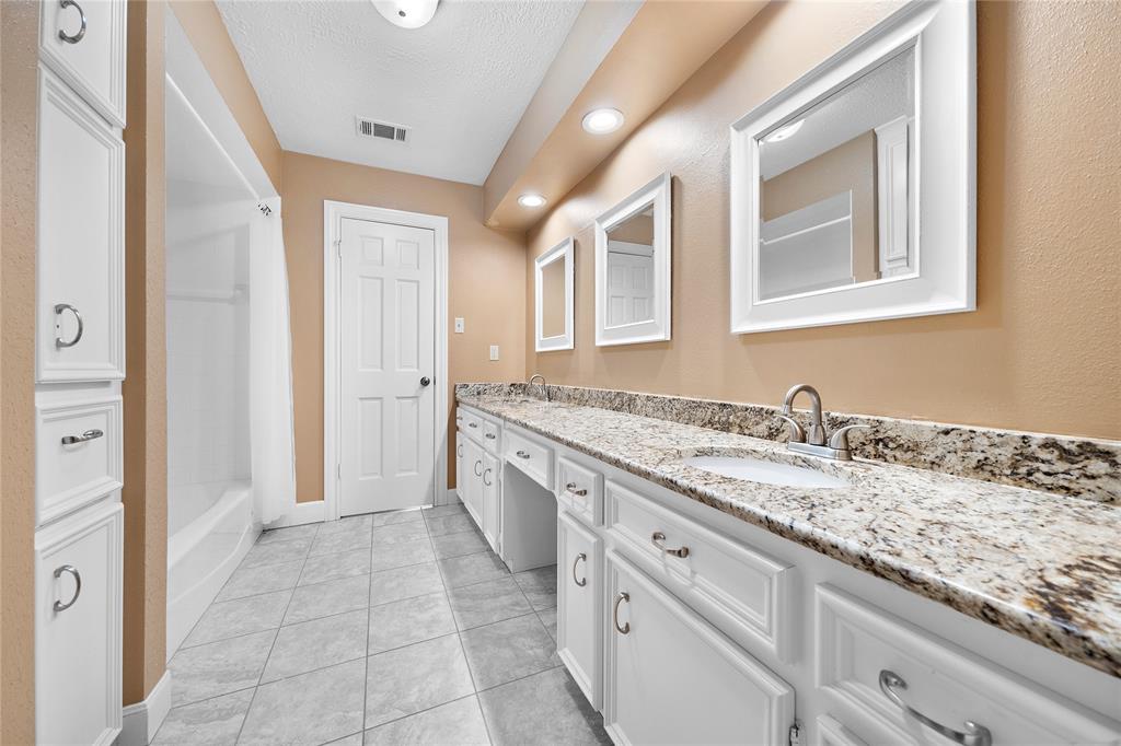 7918 2 Northbridge Drive, Spring, Texas 77379, 4 Bedrooms Bedrooms, 7 Rooms Rooms,3 BathroomsBathrooms,Single-family,For Sale,Northbridge,79862488