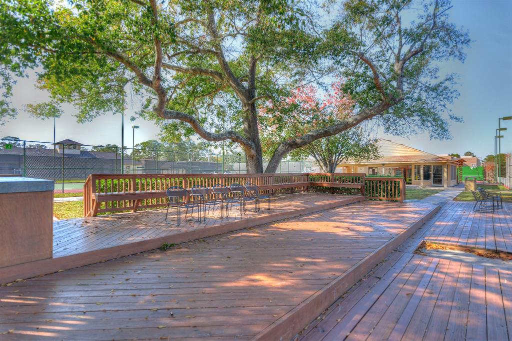 7918 2 Northbridge Drive, Spring, Texas 77379, 4 Bedrooms Bedrooms, 7 Rooms Rooms,3 BathroomsBathrooms,Single-family,For Sale,Northbridge,79862488