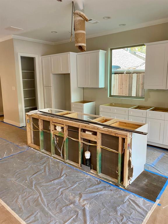 1324 2 PIERCE Street, Houston, Texas 77019, 3 Bedrooms Bedrooms, 11 Rooms Rooms,2 BathroomsBathrooms,Single-family,For Sale,PIERCE,82515080