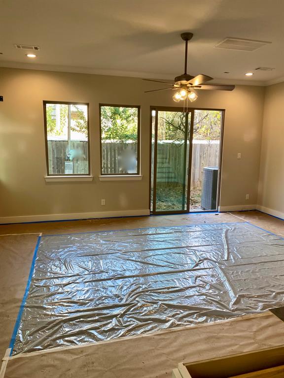 1324 2 PIERCE Street, Houston, Texas 77019, 3 Bedrooms Bedrooms, 11 Rooms Rooms,2 BathroomsBathrooms,Single-family,For Sale,PIERCE,82515080