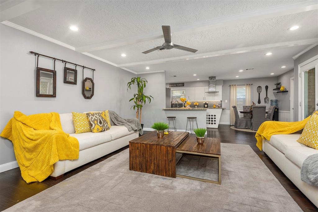 5926 1 Boyce Springs Drive, Houston, Texas 77066, 4 Bedrooms Bedrooms, 4 Rooms Rooms,2 BathroomsBathrooms,Single-family,For Sale,Boyce Springs,77646139