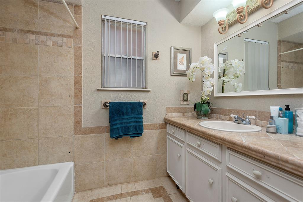 5926 1 Boyce Springs Drive, Houston, Texas 77066, 4 Bedrooms Bedrooms, 4 Rooms Rooms,2 BathroomsBathrooms,Single-family,For Sale,Boyce Springs,77646139