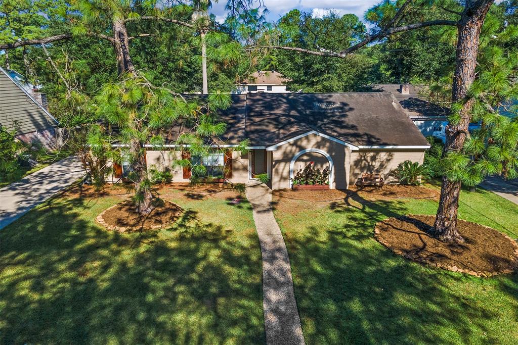 5926 1 Boyce Springs Drive, Houston, Texas 77066, 4 Bedrooms Bedrooms, 4 Rooms Rooms,2 BathroomsBathrooms,Single-family,For Sale,Boyce Springs,77646139