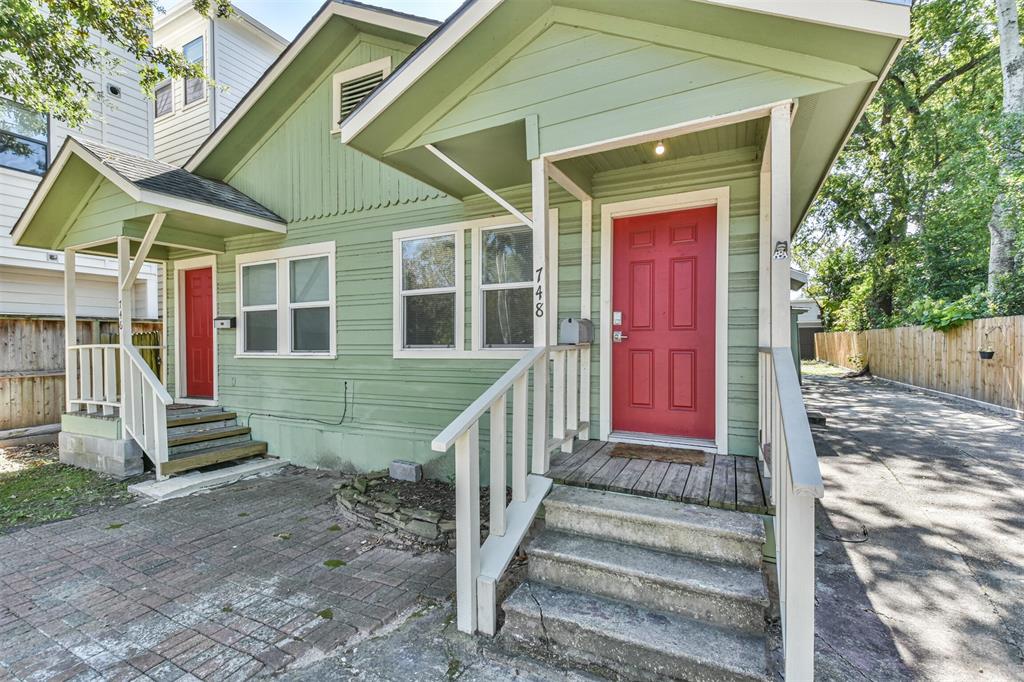 746 1 24th Street, Houston, Texas 77008, 1 Bedroom Bedrooms, ,1 BathroomBathrooms,Multi-family,For Sale,24th,48009325