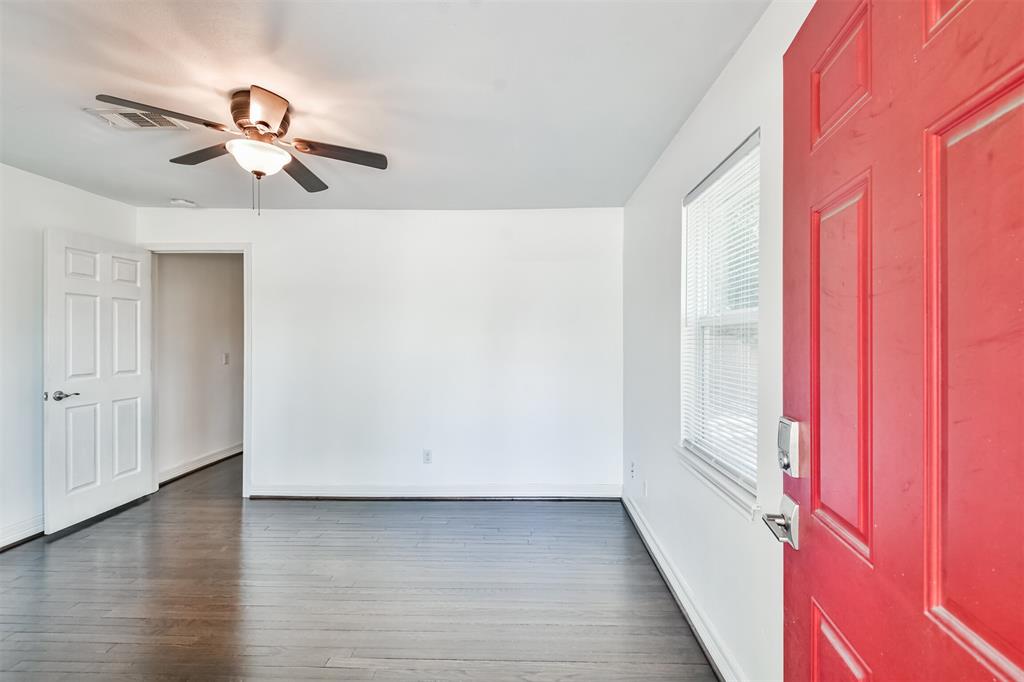 746 1 24th Street, Houston, Texas 77008, 1 Bedroom Bedrooms, ,1 BathroomBathrooms,Multi-family,For Sale,24th,48009325