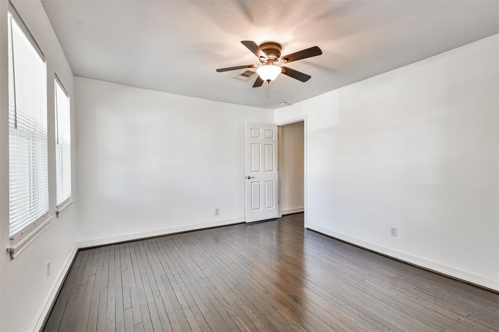 746 1 24th Street, Houston, Texas 77008, 1 Bedroom Bedrooms, ,1 BathroomBathrooms,Multi-family,For Sale,24th,48009325