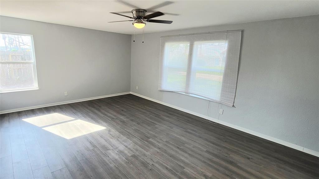 41 1 Shore Drive, Galveston, Texas 77551, 4 Bedrooms Bedrooms, 9 Rooms Rooms,2 BathroomsBathrooms,Single-family,For Sale,Shore,68677322