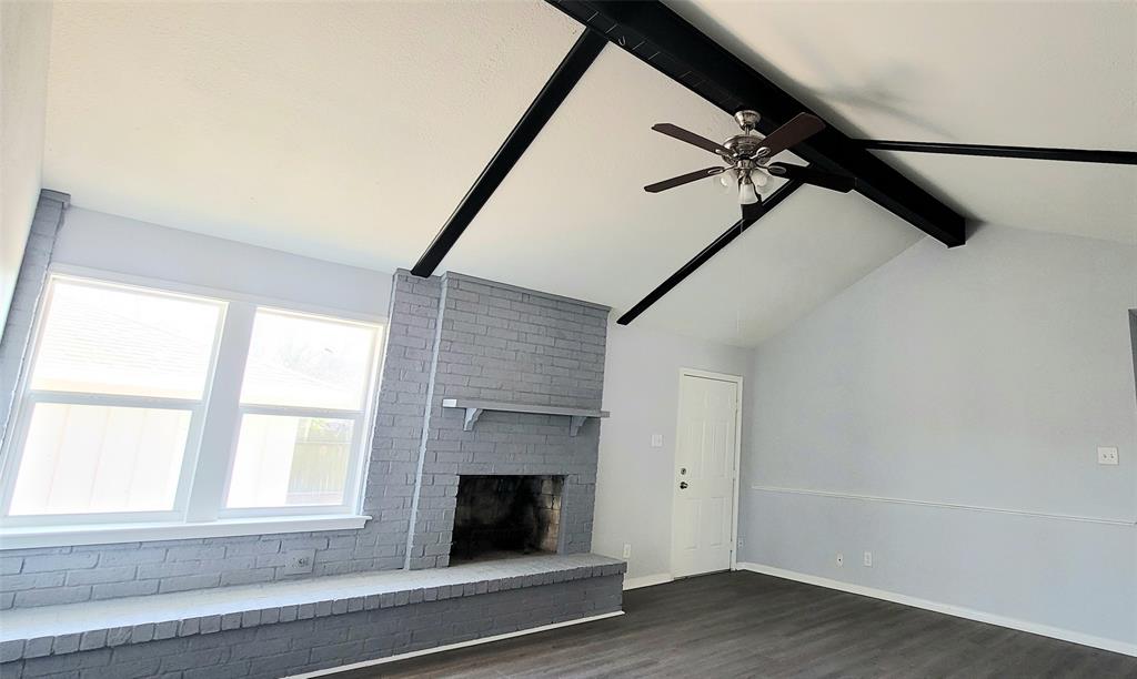 41 1 Shore Drive, Galveston, Texas 77551, 4 Bedrooms Bedrooms, 9 Rooms Rooms,2 BathroomsBathrooms,Single-family,For Sale,Shore,68677322