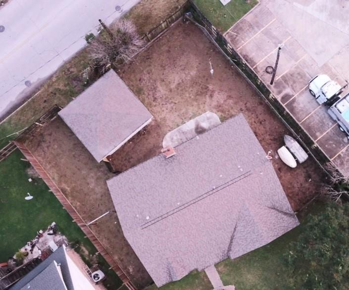 41 1 Shore Drive, Galveston, Texas 77551, 4 Bedrooms Bedrooms, 9 Rooms Rooms,2 BathroomsBathrooms,Single-family,For Sale,Shore,68677322
