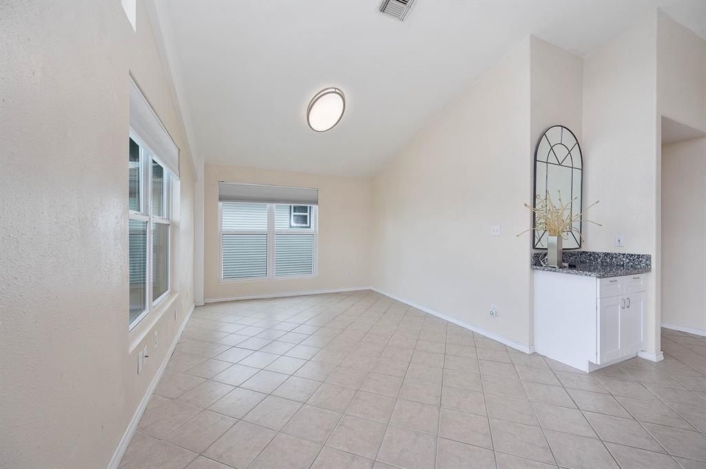 463 1 Pompano Street, Hitchcock, Texas 77563, 3 Bedrooms Bedrooms, 3 Rooms Rooms,2 BathroomsBathrooms,Single-family,For Sale,Pompano,70869257