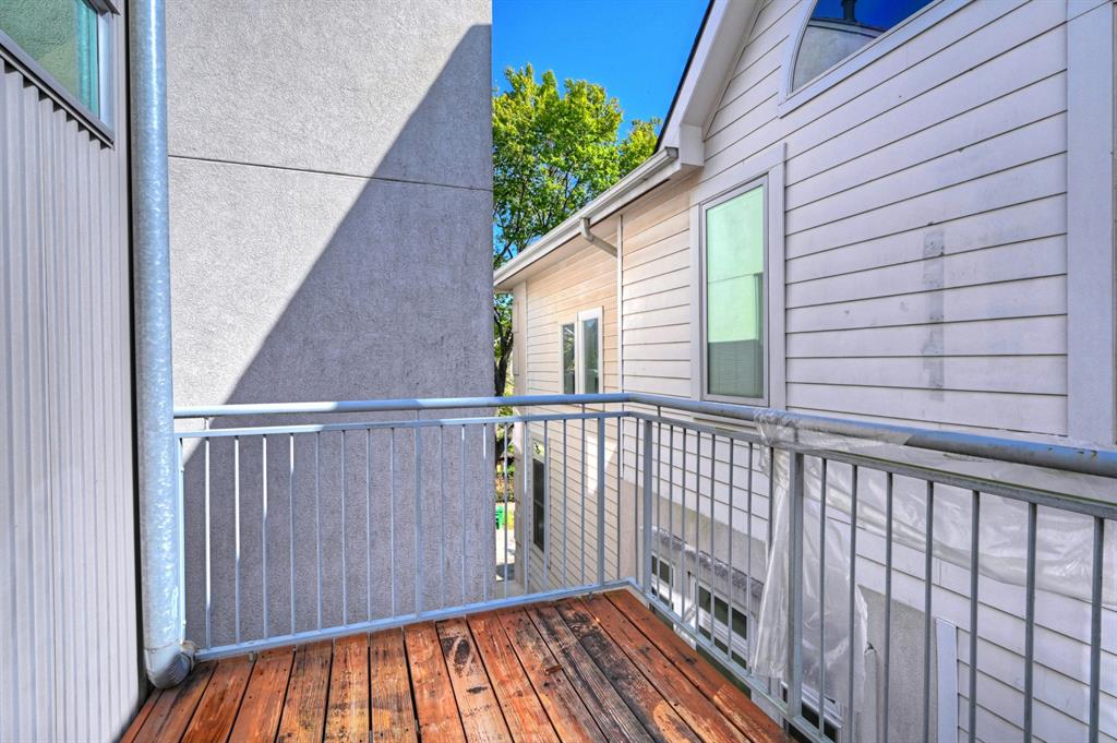 5437 3 Rose Street, Houston, Texas 77007, 2 Bedrooms Bedrooms, 6 Rooms Rooms,2 BathroomsBathrooms,Single-family,For Sale,Rose,81823003