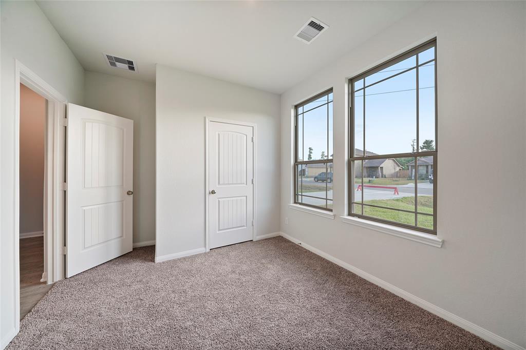 11005 2 Patriot Court, Cleveland, Texas 77328, 4 Bedrooms Bedrooms, 7 Rooms Rooms,3 BathroomsBathrooms,Single-family,For Sale,Patriot,70033416